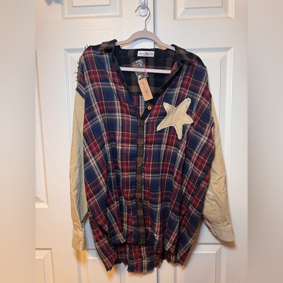 NWT Natural Life Carter Appliqué Oversized Flannel Shirt , Cream Star - Picture 5 of 8